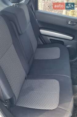 Позашляховик / Кросовер Nissan X-Trail 2007 в 