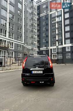 Позашляховик / Кросовер Nissan X-Trail 2012 в Чернігові