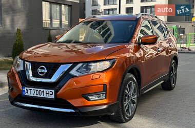 Внедорожник / Кроссовер Nissan X-Trail 2017 в Львове