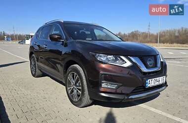 Внедорожник / Кроссовер Nissan X-Trail 2018 в 