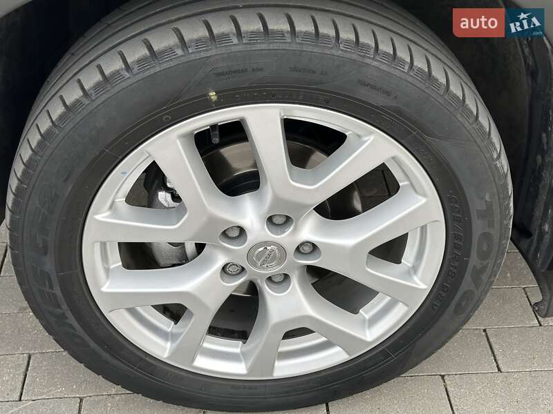 Позашляховик / Кросовер Nissan X-Trail 2012 в Одесі