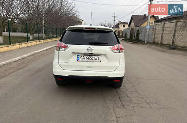 Внедорожник / Кроссовер Nissan X-Trail 2016 в 