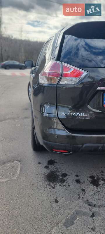 Внедорожник / Кроссовер Nissan X-Trail 2017 в Киеве
