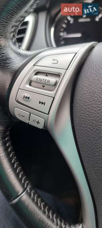 Внедорожник / Кроссовер Nissan X-Trail 2017 в Киеве