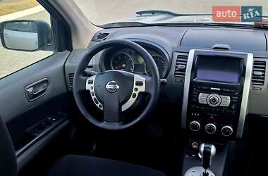 Позашляховик / Кросовер Nissan X-Trail 2007 в 