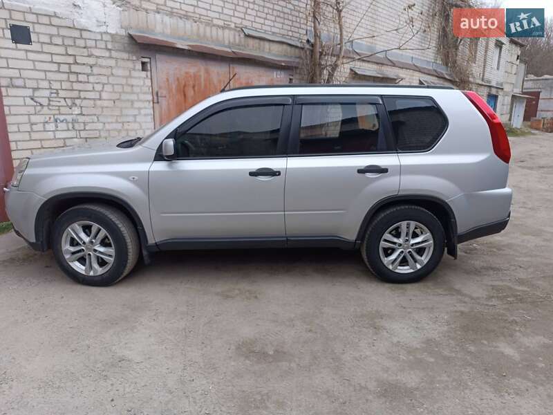 Внедорожник / Кроссовер Nissan X-Trail 2012 в Днепре фото 3 Внедорожник / Кроссовер Nissan X-Trail 2012 в Днепре
