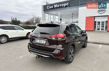 Позашляховик / Кросовер Nissan X-Trail 2020 в 