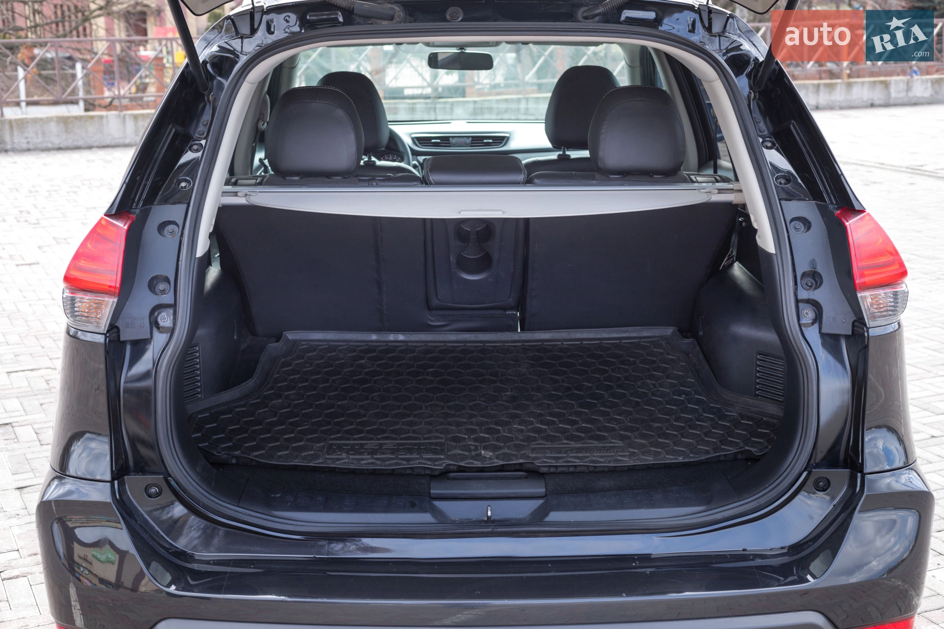 2018 Nissan X-Trail - мініатюра 21