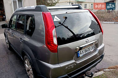Внедорожник / Кроссовер Nissan X-Trail 2013 в 