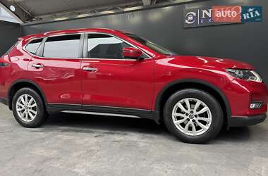 Позашляховик / Кросовер Nissan X-Trail 2018 в 