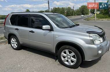 Внедорожник / Кроссовер Nissan X-Trail 2007 в 
