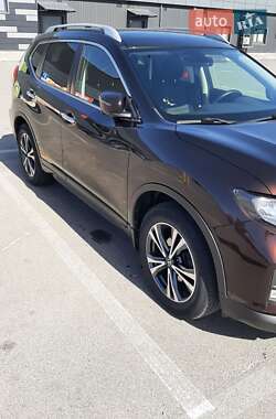 Внедорожник / Кроссовер Nissan X-Trail 2017 в Киеве