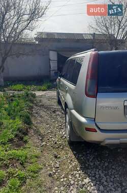 Внедорожник / Кроссовер Nissan X-Trail 2002 в 