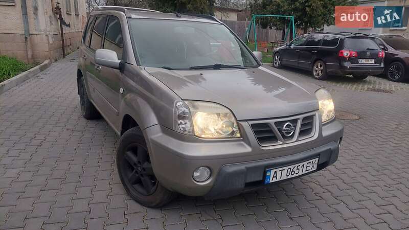 Внедорожник / Кроссовер Nissan X-Trail 2005 в Ивано-Франковске