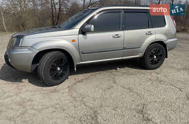 Внедорожник / Кроссовер Nissan X-Trail 2003 в Долине