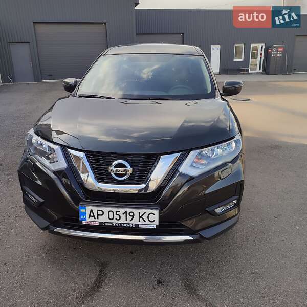 Позашляховик / Кросовер Nissan X-Trail 2019 в 