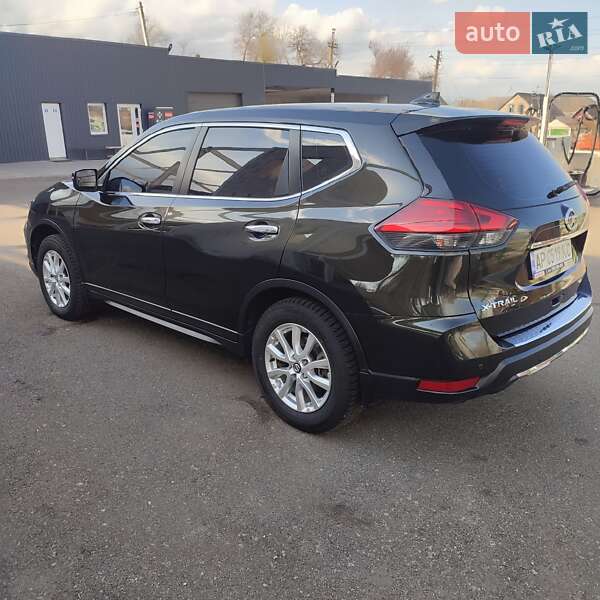 Позашляховик / Кросовер Nissan X-Trail 2019 в Запоріжжі