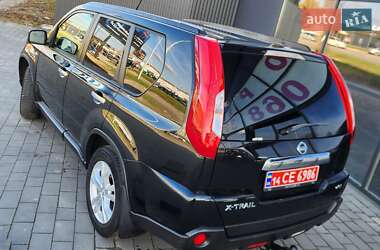 Позашляховик / Кросовер Nissan X-Trail 2012 в 