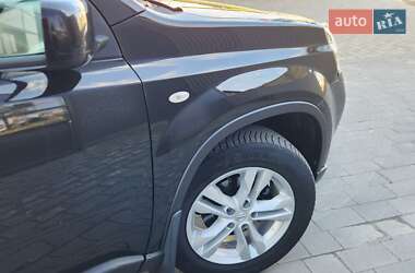 Позашляховик / Кросовер Nissan X-Trail 2012 в 