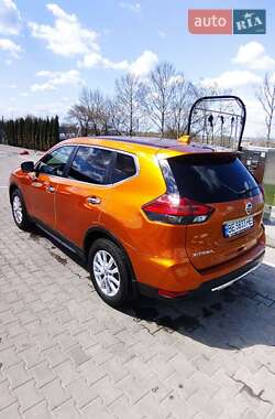Позашляховик / Кросовер Nissan X-Trail 2018 в 