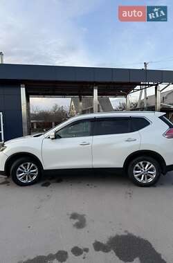 Внедорожник / Кроссовер Nissan X-Trail 2015 в 