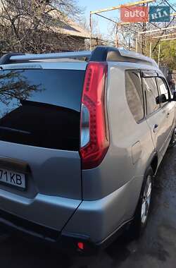Внедорожник / Кроссовер Nissan X-Trail 2014 в 