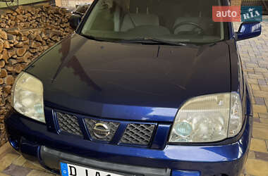 Позашляховик / Кросовер Nissan X-Trail 2005 в 