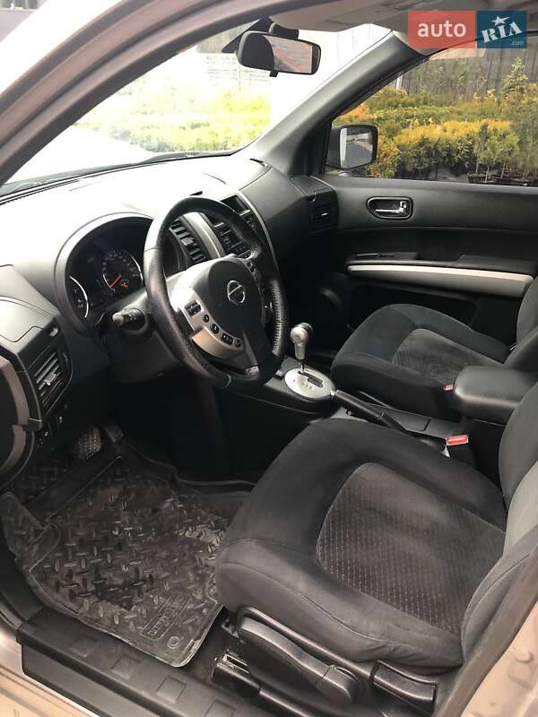 Позашляховик / Кросовер Nissan X-Trail 2012 в Тернополі
