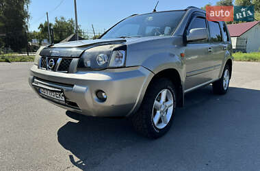 Позашляховик / Кросовер Nissan X-Trail 2003 в 