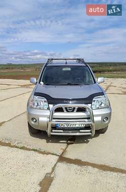 Внедорожник / Кроссовер Nissan X-Trail 2004 в 