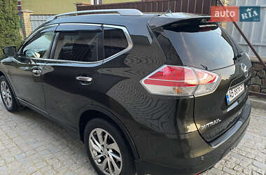 Позашляховик / Кросовер Nissan X-Trail 2017 в 