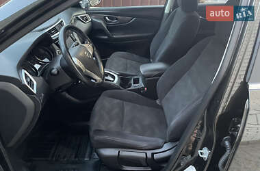 Позашляховик / Кросовер Nissan X-Trail 2017 в 