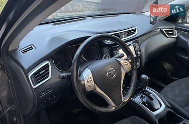 Позашляховик / Кросовер Nissan X-Trail 2017 в 