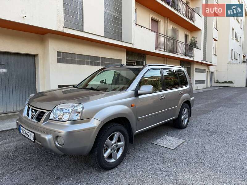 Nissan X-Trail 2003