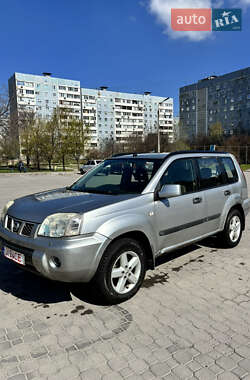 Внедорожник / Кроссовер Nissan X-Trail 2005 в Запорожье