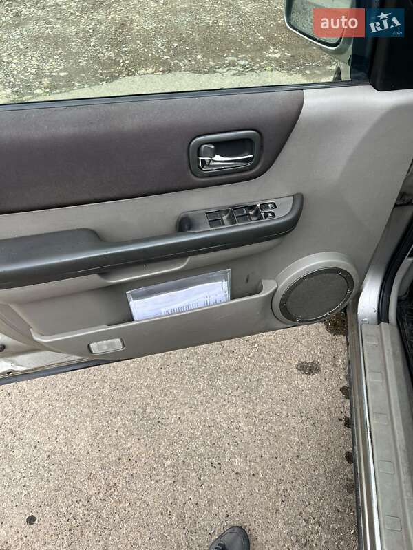 Внедорожник / Кроссовер Nissan X-Trail 2005 в Надворной