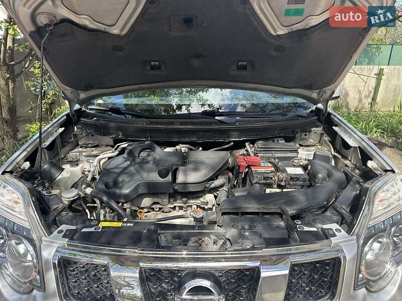 Позашляховик / Кросовер Nissan X-Trail 2013 в Києві