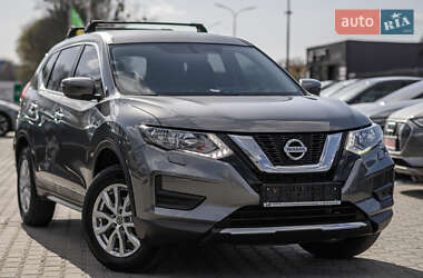 Позашляховик / Кросовер Nissan X-Trail 2021 в 