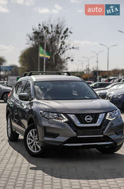 Позашляховик / Кросовер Nissan X-Trail 2021 в 