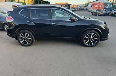 Внедорожник / Кроссовер Nissan X-Trail 2015 в 