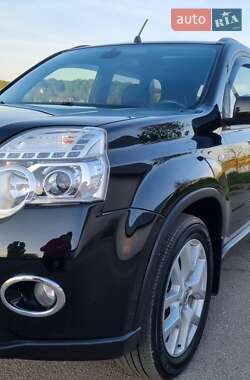 Позашляховик / Кросовер Nissan X-Trail 2012 в 