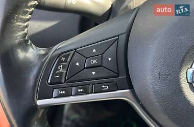 Позашляховик / Кросовер Nissan X-Trail 2019 в 