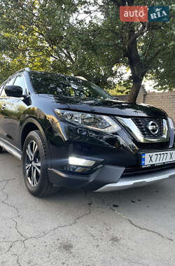 Позашляховик / Кросовер Nissan X-Trail 2021 в 