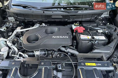 Позашляховик / Кросовер Nissan X-Trail 2021 в 
