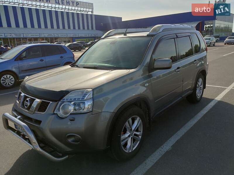 Позашляховик / Кросовер Nissan X-Trail 2013 в Черкасах