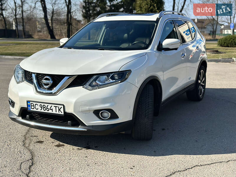 Nissan X-Trail 2015