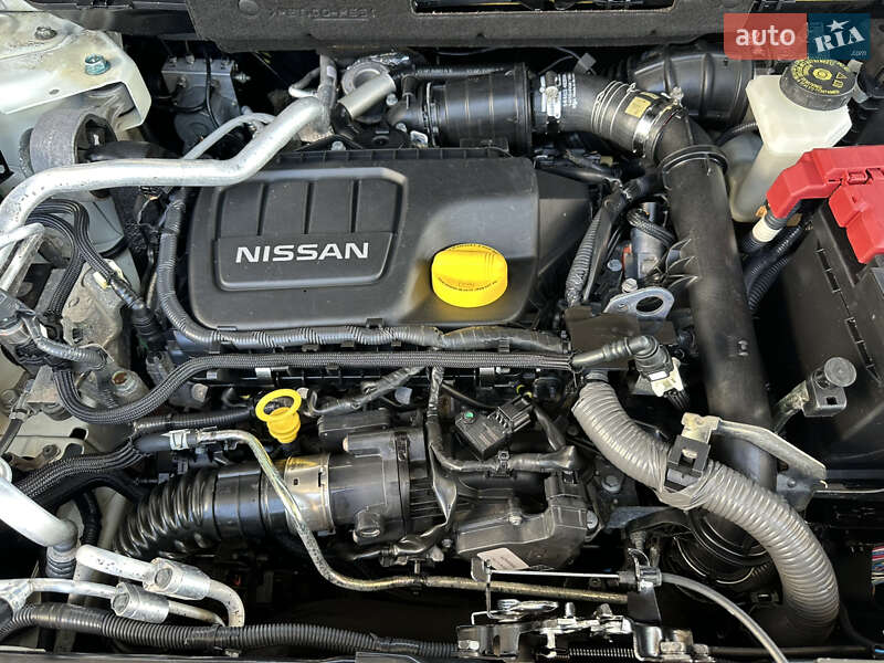 Позашляховик / Кросовер Nissan X-Trail 2015 в Самборі