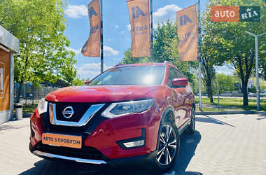 Позашляховик / Кросовер Nissan X-Trail 2017 в Дніпрі