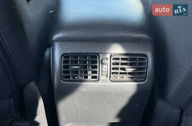 Позашляховик / Кросовер Nissan X-Trail 2007 в 