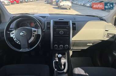 Позашляховик / Кросовер Nissan X-Trail 2007 в 